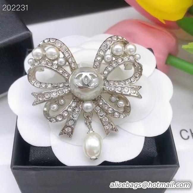 Luxurious Chanel Brooch CE7691