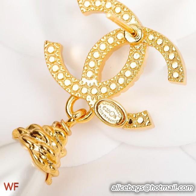 Sophisticated Chanel Earrings CE7693