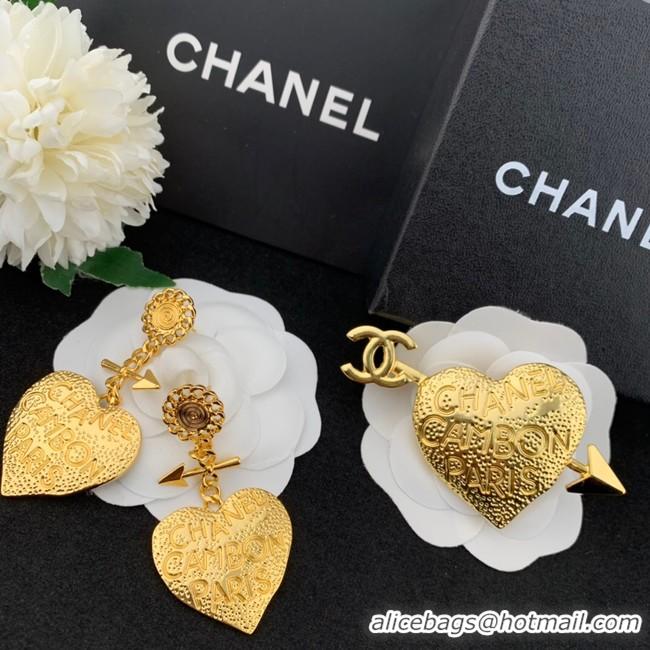 Stylish Chanel Earrings CE7709