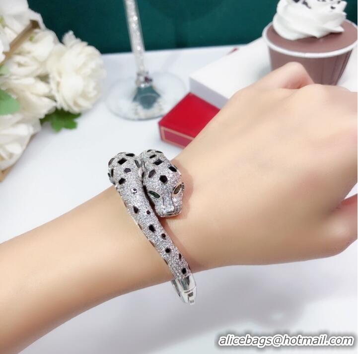 Famous Brand Cartier Bracelet CE8963