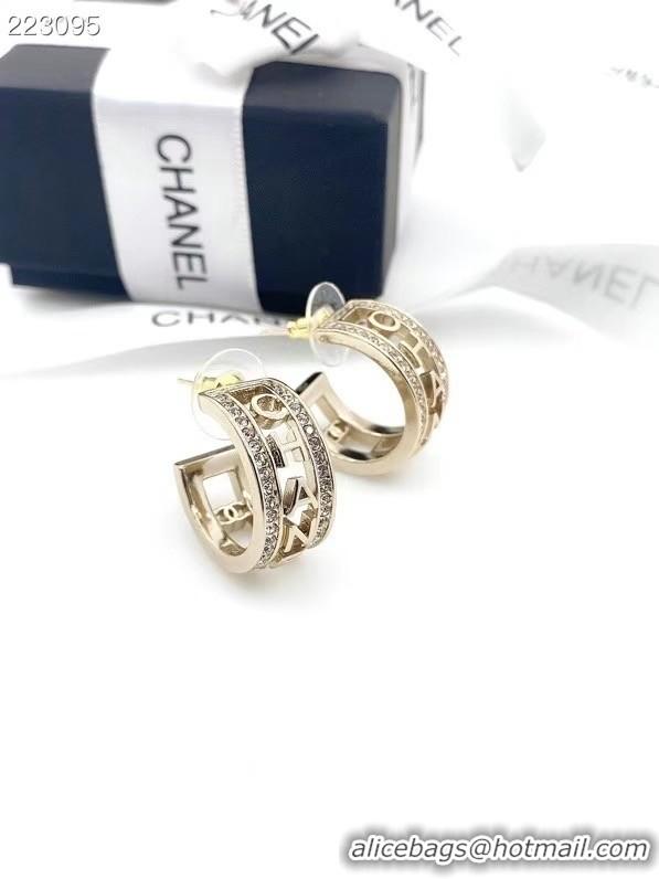 Good Looking Chanel Earrings CE7748