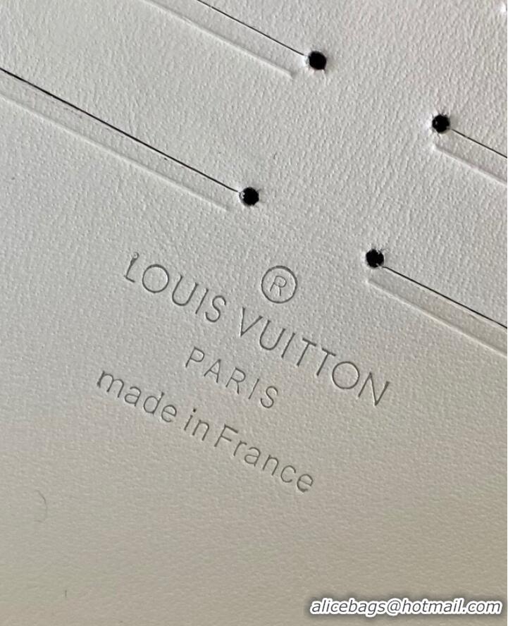 Promotional Louis Vuitton POCHETTE VOYAGE MM M21681 white