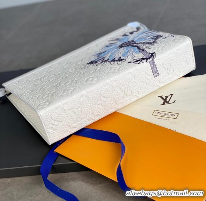 Promotional Louis Vuitton POCHETTE VOYAGE MM M21681 white