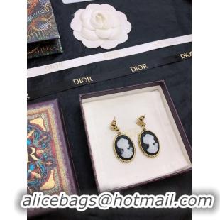 Most Popular Chanel Earrings CE7906