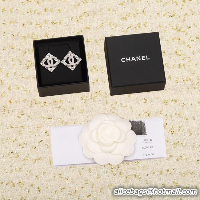 Best Product Chanel Earrings CE7917