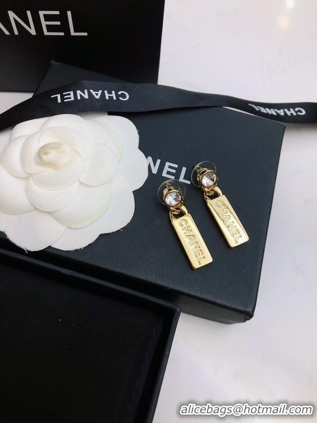 Luxurious Chanel Earrings CE7965