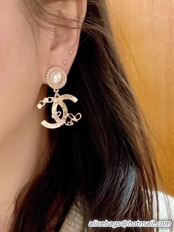 Low Cost Chanel Earrings CE7997