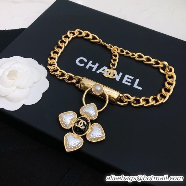 Comfortable Chanel Necklace CE8014