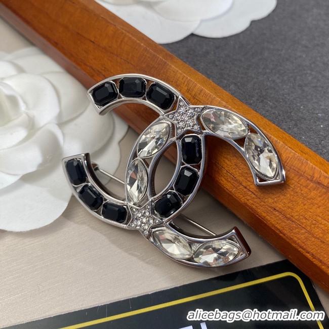 Cheap Price Chanel Brooch CE8043