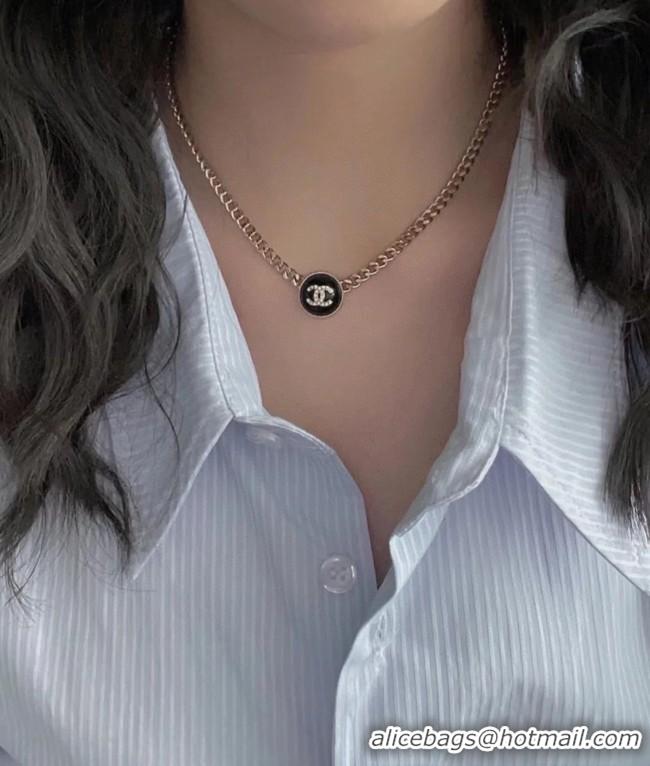 Famous Chanel Necklace CE8046