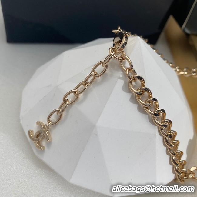 Famous Chanel Necklace CE8046