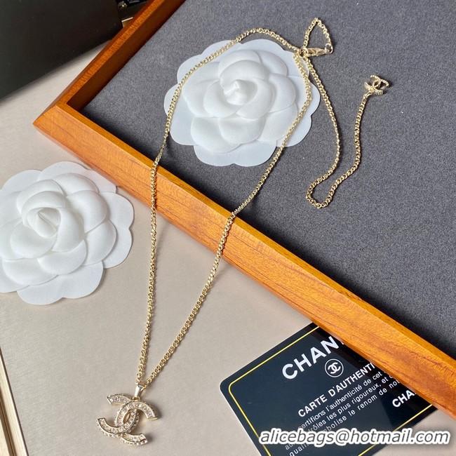 Luxury Chanel Necklace CE8048