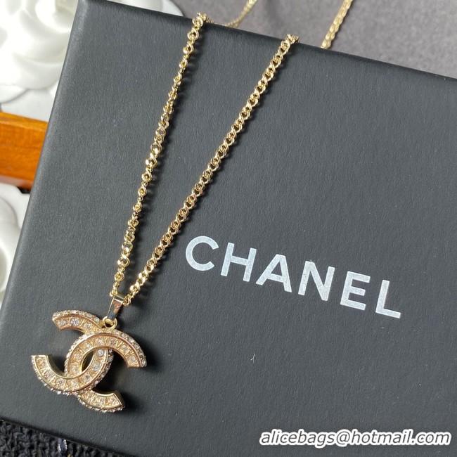 Luxury Chanel Necklace CE8048