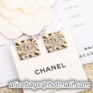 Stylish Chanel Earrings CE8054