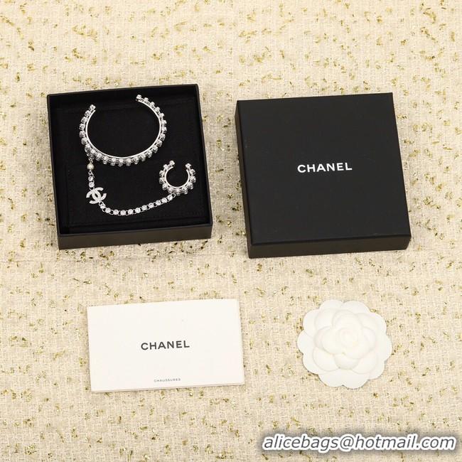 Luxury Chanel Bracelet CE8056