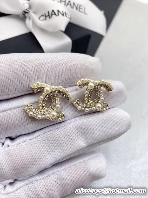 Sophisticated Chanel Earrings CE8082