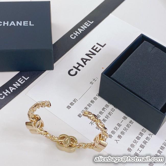 Best Price Chanel Bracelet CE8100