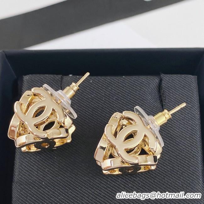 Luxury Chanel Earrings CE8101