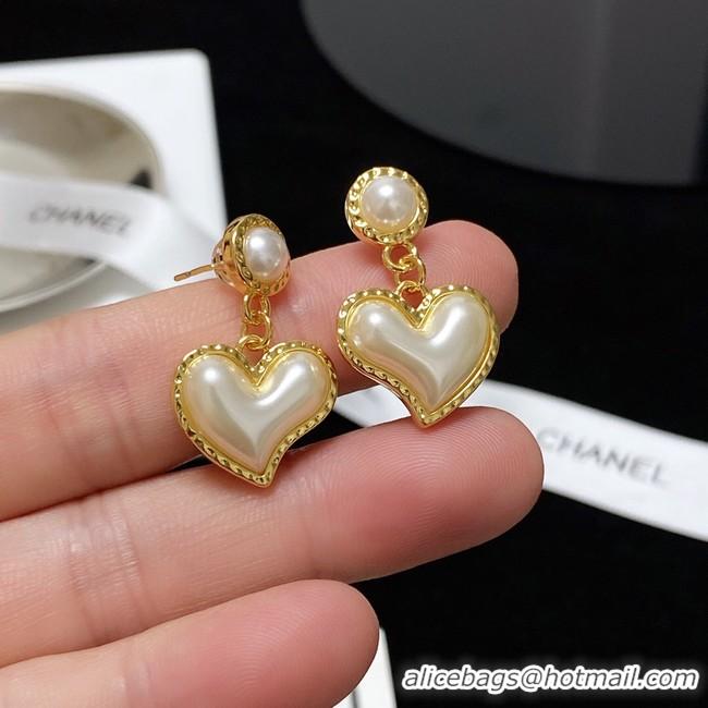 Grade Quality Chanel Earrings CE8109