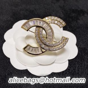 Sumptuous Chanel Brooch CE8112