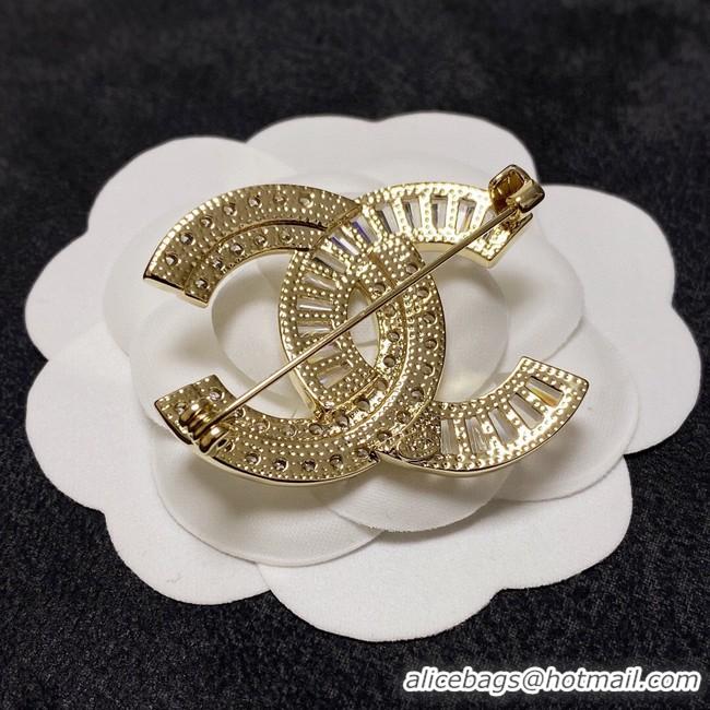 Sumptuous Chanel Brooch CE8112