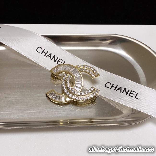 Sumptuous Chanel Brooch CE8112