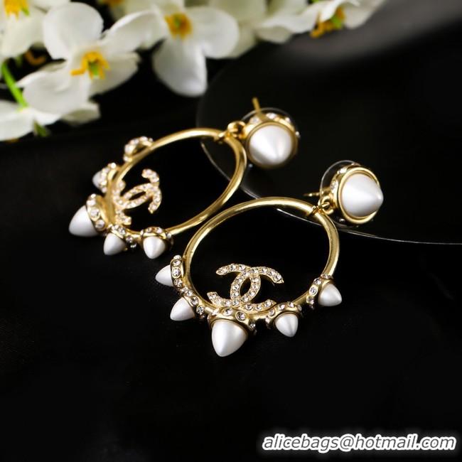 Fashion Chanel Earrings CE8120