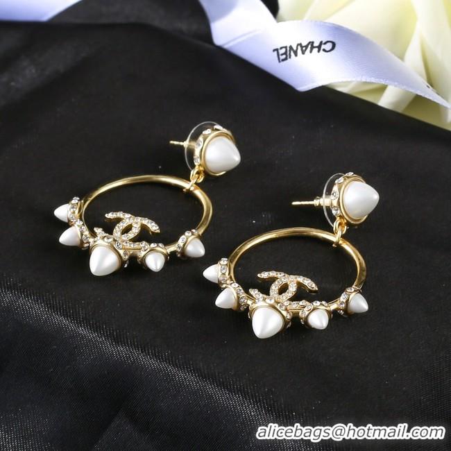 Fashion Chanel Earrings CE8120