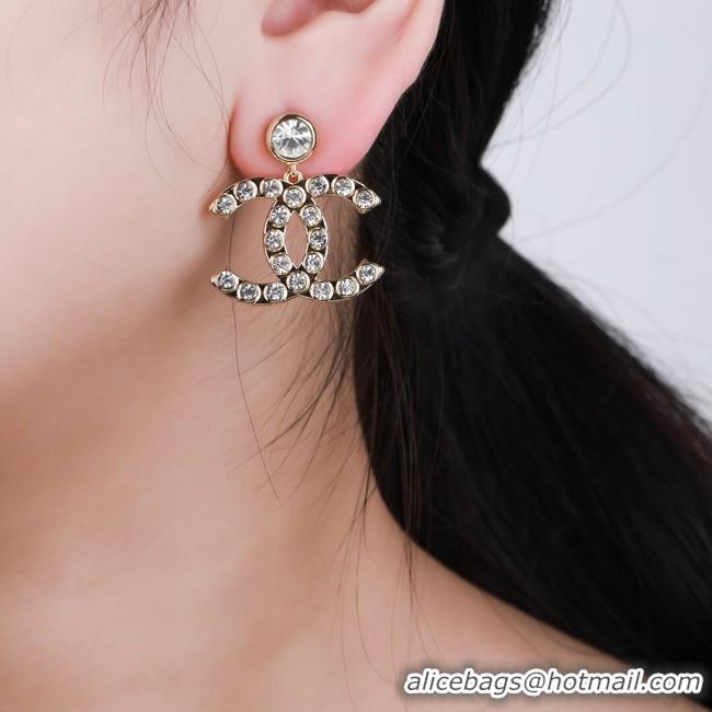 Popular Style Chanel Earrings CE8121