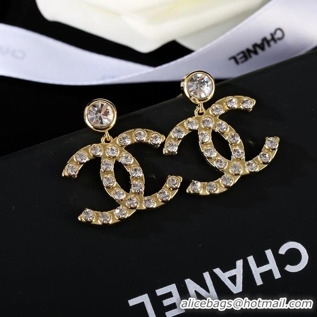 Popular Style Chanel Earrings CE8121