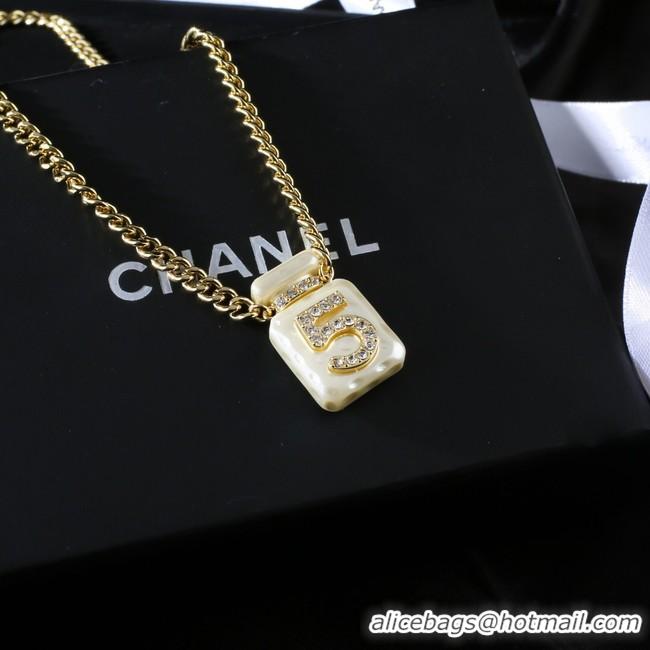 Best Grade Chanel Necklace CE8123