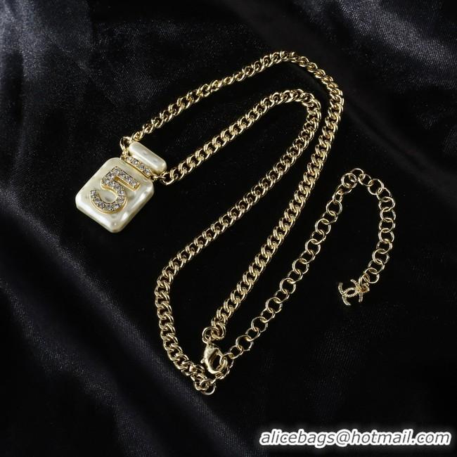 Best Grade Chanel Necklace CE8123