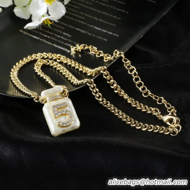 Best Grade Chanel Necklace CE8123