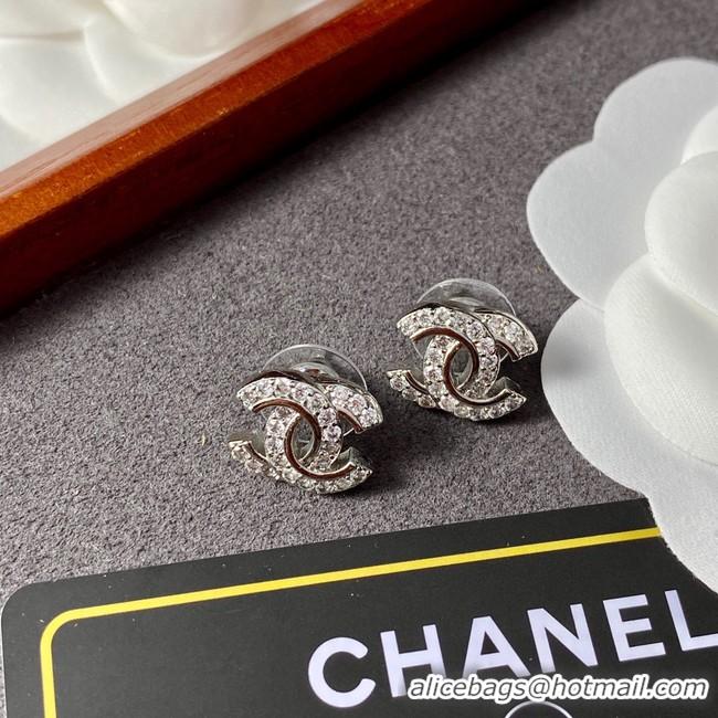 Trendy Design Chanel Earrings CE8134