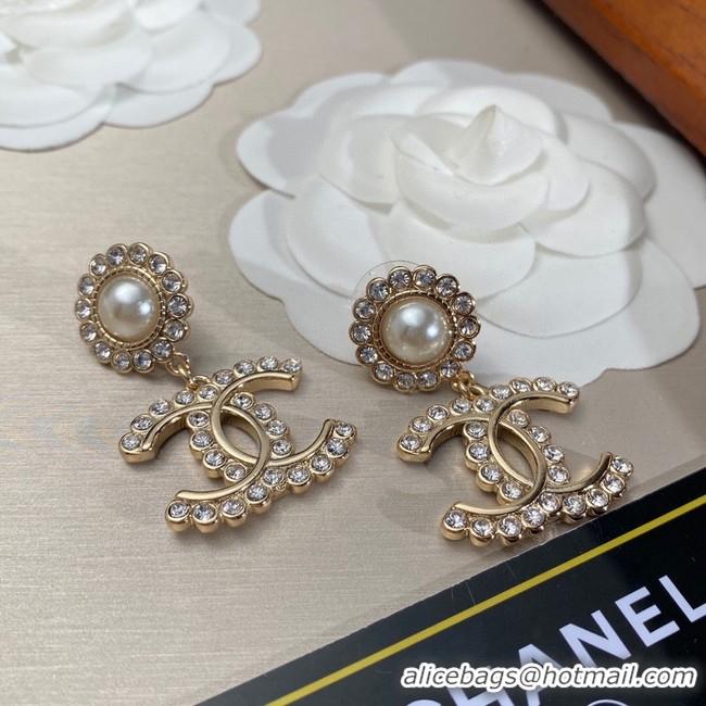 Purchase Chanel Earrings CE8135