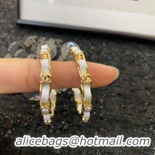 Sophisticated Chanel Earrings CE8181