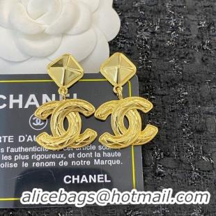 Stylish Chanel Earrings CE8187