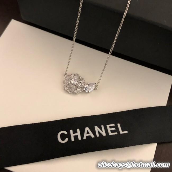 Popular Style Chanel Necklace CE8215