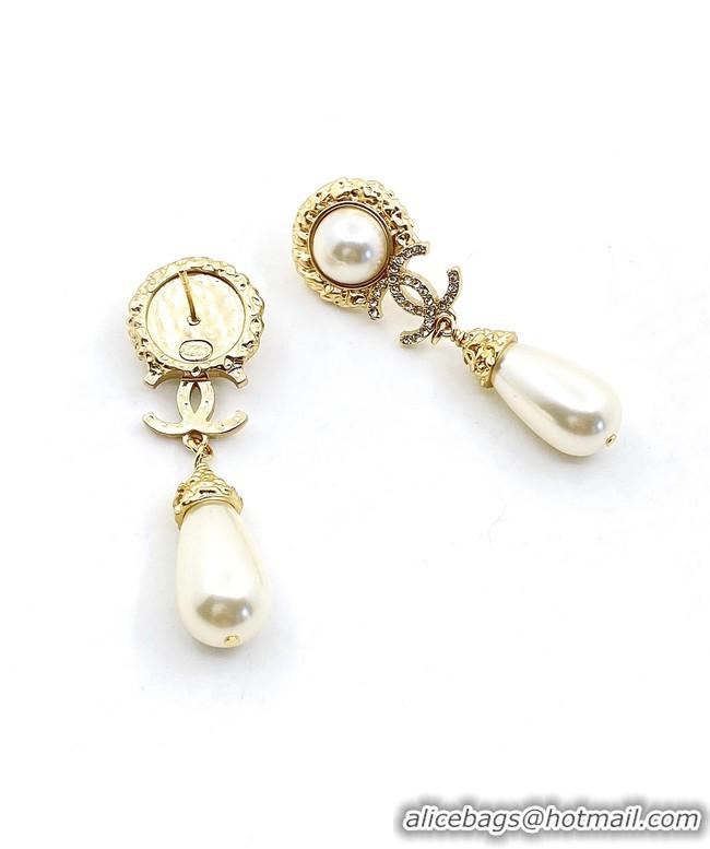 Purchase Chanel Earrings CE8234