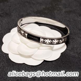 Luxury Discount Chanel Bracelet CE8330