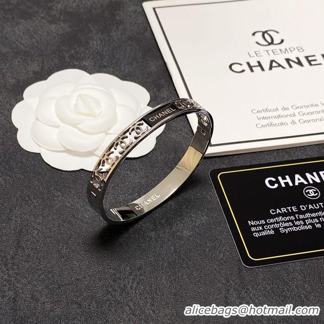 Luxury Discount Chanel Bracelet CE8330