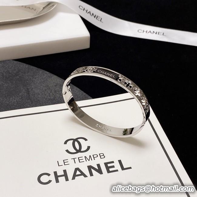 Luxury Discount Chanel Bracelet CE8330