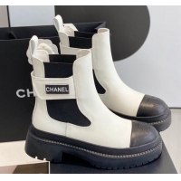 Sumptuous Chanel Calf Leather Ankle Boots with CHANEL Band White 112809