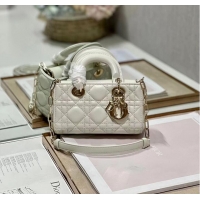 Top Quality MINI DIOR LADY D-JOY BAG Cannage Lambskin M0540ONG white