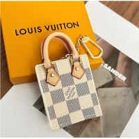 Well Crafted Louis Vuitton Pendants CE9379