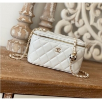 Super Quality CHANEL VANITY WITH CHAIN 81242 white