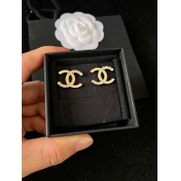 Stylish Chanel Earrings CE7969