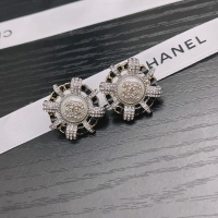 Good Quality Chanel Earrings CE7983