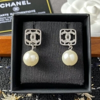 Luxury Chanel Earrings CE8025