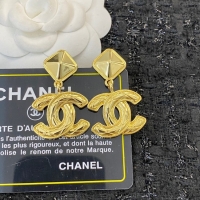 Stylish Chanel Earrings CE8187